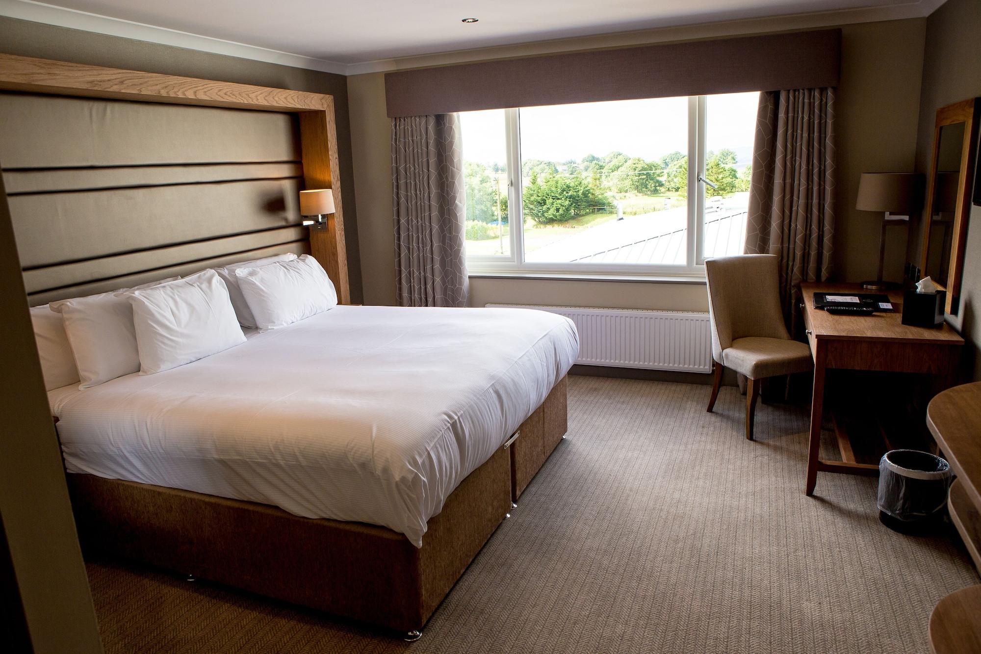 Bowfield Hotel And Spa Howwood Exterior photo