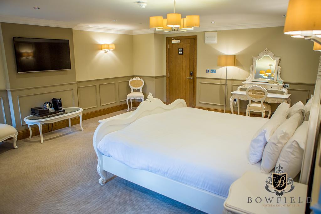 Bowfield Hotel And Spa Howwood Exterior photo